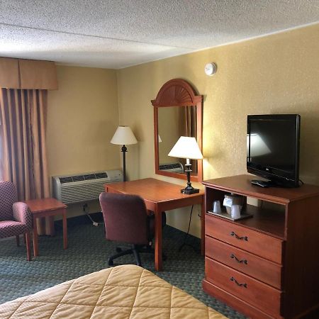 Rodeway Inn Joint Base Andrews Area Camp Springs Zewnętrze zdjęcie