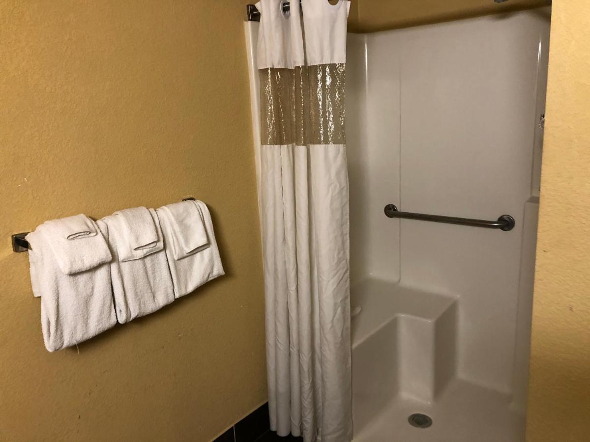 Rodeway Inn Joint Base Andrews Area Camp Springs Zewnętrze zdjęcie