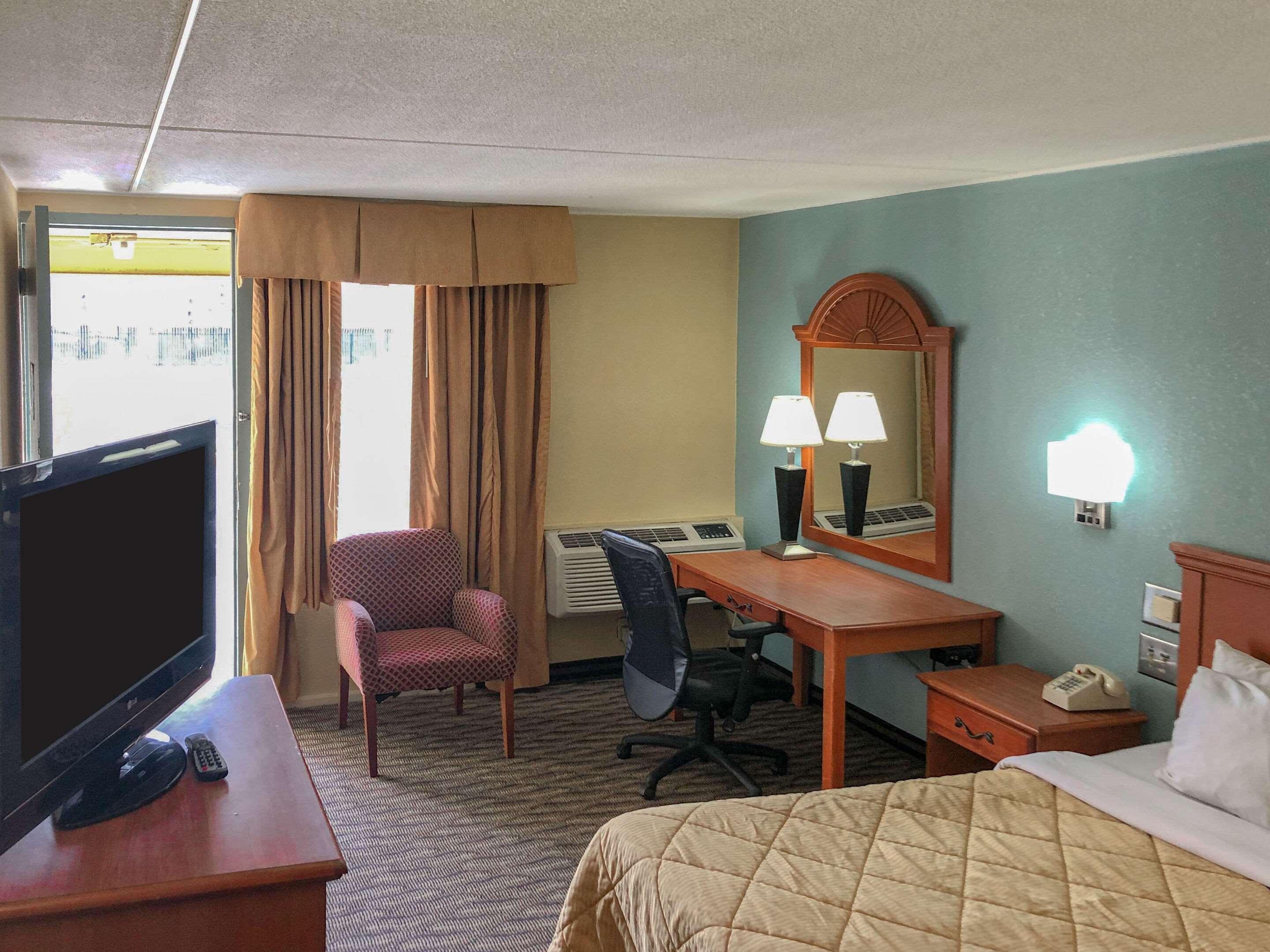 Rodeway Inn Joint Base Andrews Area Camp Springs Zewnętrze zdjęcie